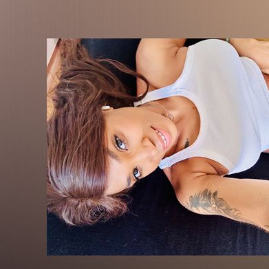 Venus💋 (baby_venula) Header Photo Added 2025-03-11