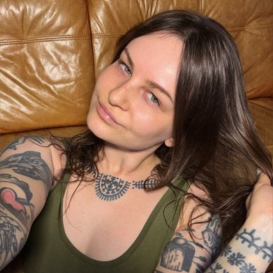 Bella (queenbellatrixx) Profile Photo Added 2025-09-26