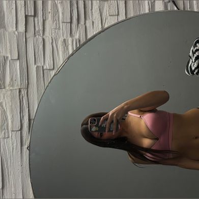 Ella Wright 💞 (ellawrightt) Header Photo Added 2025-07-04