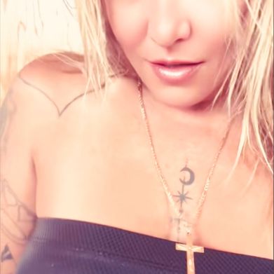 Love Corrie Added Photo on 2025-06-09