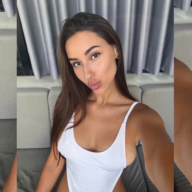 Carla Marini (carla_love) Profile Photo Added 2025-03-19