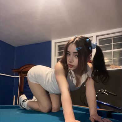 Alexa (alexa.foxx) Header Photo Added 2025-07-25