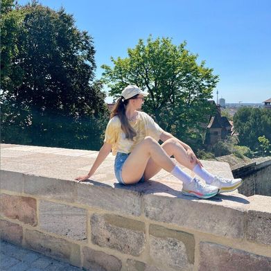 The Lia Experience (theliaexperience) Header Photo Added 2025-10-31