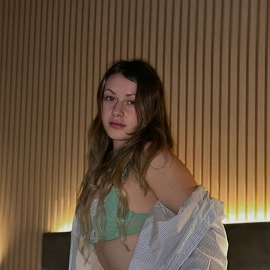 Creamy Rebeca🧁 (creamy_rebeca) Profile Photo Added 2025-09-07