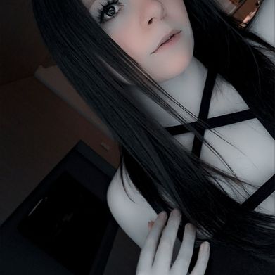 Valvet Devil - 🇪🇸 &amp; 🇺🇲 (valvetdevil) Profile Photo Added 2025-03-03