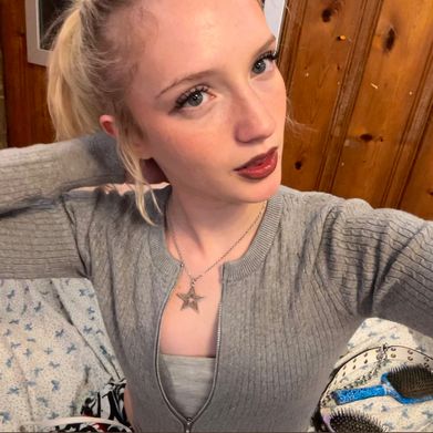 Winnie💋💰 (winniethepooh_7) Profile Photo Added 2025-02-25