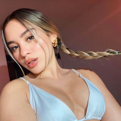 Sabrina 💘🎀 (sabrinasweeney) Profile Photo Added 2025-03-02