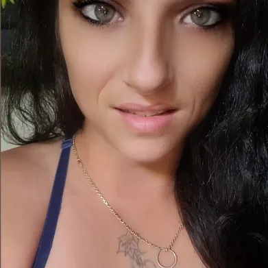 Nikki Sky Profile Photo