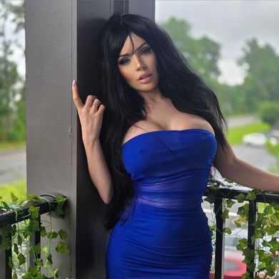 OnlyFans Model Megan Cherie (meganspenthouse) Profile Image