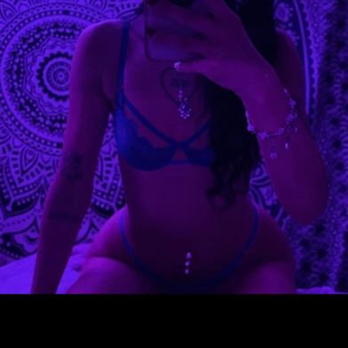 Jo 💕 (geminihustler) Header Photo Added 2024-06-03