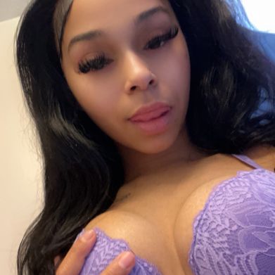 OnlyFans Model Geneva✨ (genevaverser) Profile Image