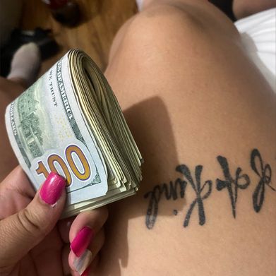 Emily Oxendine (emilymakyaa) Header Photo Added 2025-09-29