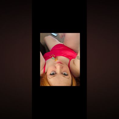 Sexy Sarah 😈 Added Photo on 2025-03-16