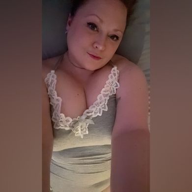 Sexy Sarah 😈 Added Photo on 2024-12-11