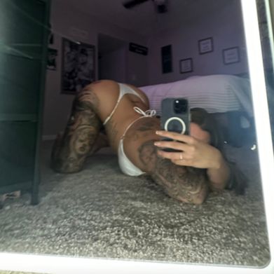 Sammy 💋 (sammmywoahhh) Header Photo Added 2025-07-23