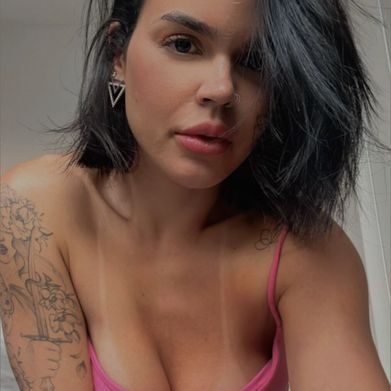 Ton ange Lise 🧚‍♀️ (liseaddict) Profile Photo Added 2025-08-21