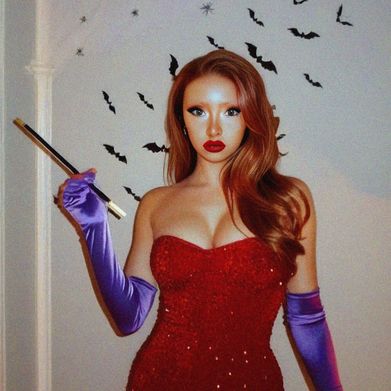 ShaylaSinna Added Photo on 2024-10-27