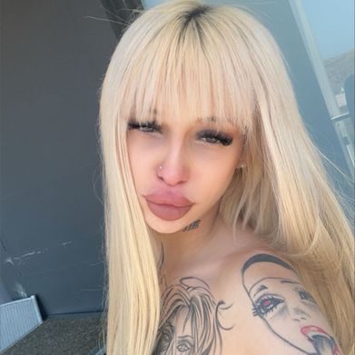 Kiara🍬 (kiara_candyy) Header Photo Added 2024-09-04