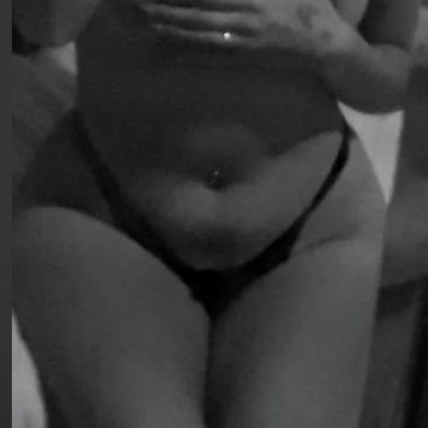 camila (camilaa.br) Header Photo Added 2025-09-13