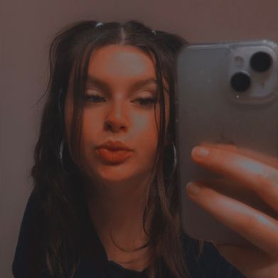 Leah (leahbeah865) Profile Photo Added 2024-10-15