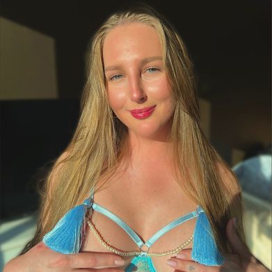 Sofia Scream 🤍 (sofia.scream) Profile Photo Added 2025-02-21