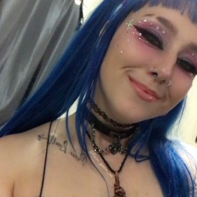 Rave Queen Xo Free❣️ On hiatus ❣️ (rave_queen_xo_free) OnlyFans Profile Image