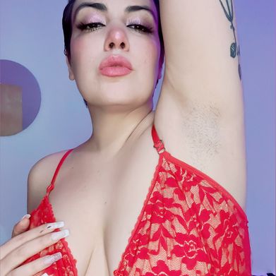 QueenStephanie👑 Added Photo on 2024-11-21