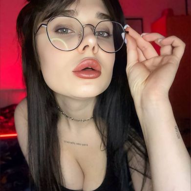 Luna🌙Ryder (ryder_luna) Profile Photo Added 2025-03-25