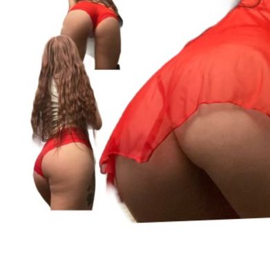 Liv (petiteplaymate1) Header Photo Added 2025-01-07