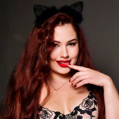 Annie (annie_burn) Profile Photo Added 2024-09-03