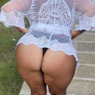 Aurora (aurora.baker) Header Photo Added 2024-08-17