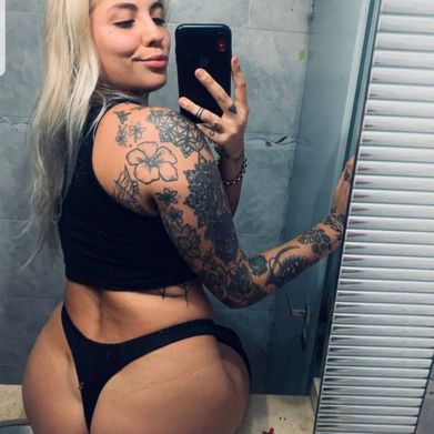 RoseMarie 🌹 (rosipunch) Profile Photo Added 2025-05-18