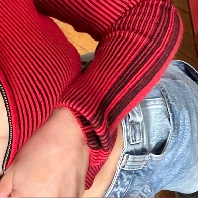 Estelle Lemoine (estellee.lemoine) Header Photo Added 2025-02-11