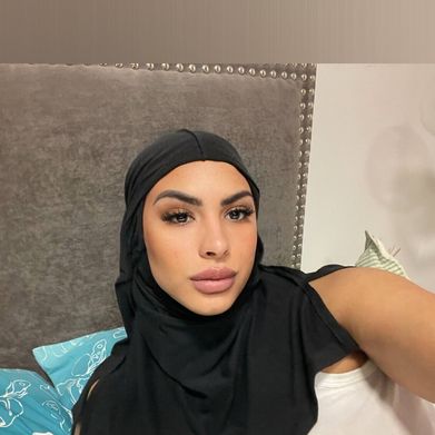 Layla Halal (laylahalal) Header Photo Added 2025-10-09