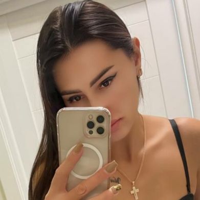 ALONA SINGLE💕 Added Photo on 2025-08-25