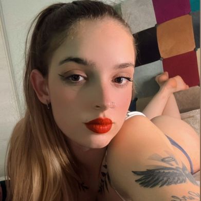 Alice 💕 (alicemerveilles) OnlyFans Profile Image