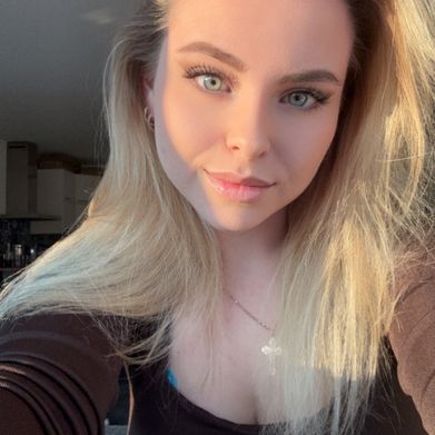 OnlyFans Model Nastja Kovterov (nastja_kovterov) Profile Image