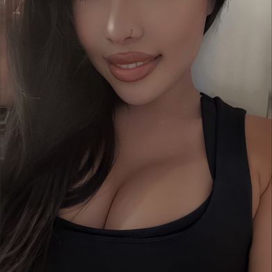 Mia Pearl (miapearlxox) OnlyFans Profile Image