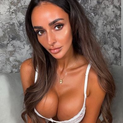 Sapphire (lovesapphirex) Profile Photo Added 2025-12-21