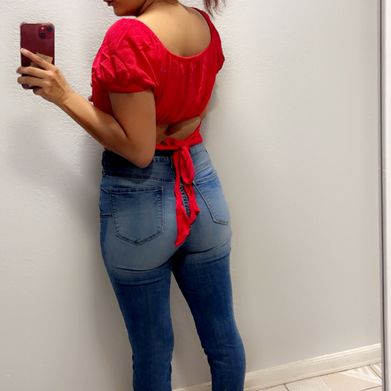 Brianna Valenzuela (briannaval39333) Header Photo Added 2025-05-29