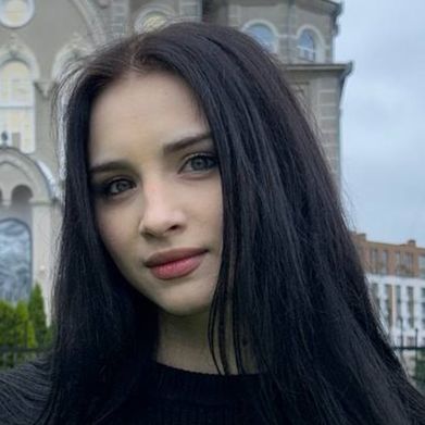 Mari Moon (mari_m00n) Profile Photo Added 2025-09-17