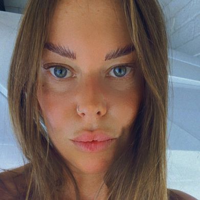 Naughty lifts uncensored (naughtyliftsuncensored) Profile Photo Added 2025-09-24