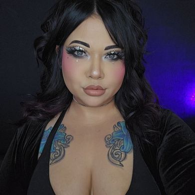 Kari Kay Added Photo on 2025-03-24