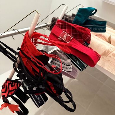 Neisibel (chaina69) Header Photo Added 2025-10-23