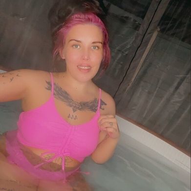 Channie Mae - My Sluutty World🩷🩷 (xoxchanniemae) Profile Photo Added 2025-10-31