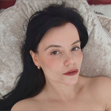 Russian Larissa Luxe 💋💓 Added Photo on 2025-04-05