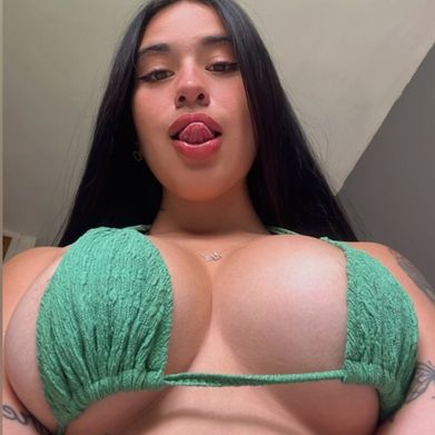 🐰 HONEY 🐰 (latinhot77) Profile Photo Added 2025-10-31