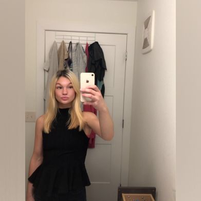 Mika ✨🍒 (midniteluvv) Profile Photo Added 2025-08-27