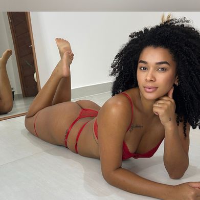 🔥 BTheBaddie 🔥 (b_ribeiro) Header Photo Added 2025-02-12