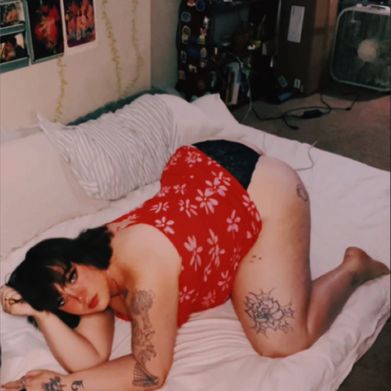 Dottie vixon Added Photo on 2024-10-27